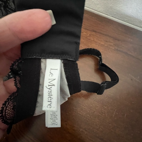 Le Mystere Sophia all over Lace underwire bras - Picture 4 of 12